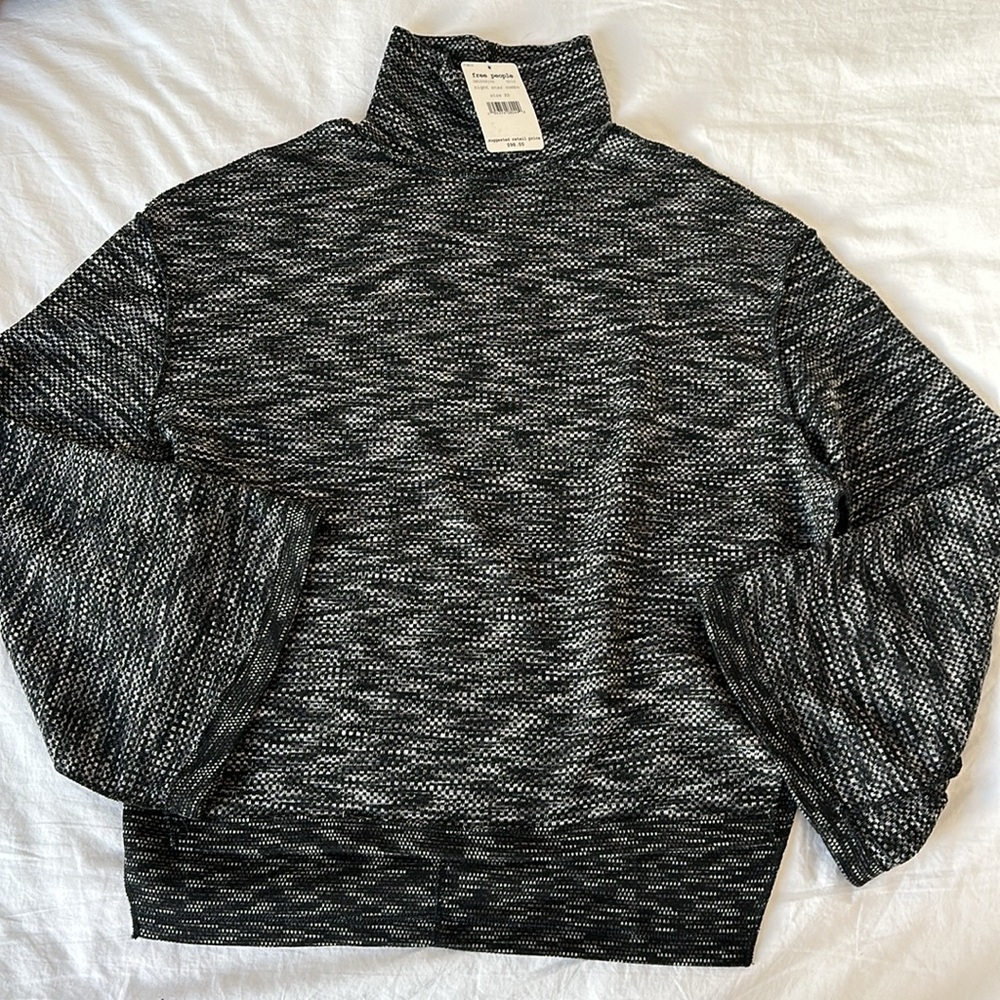 Free People pullover - Picture 5 of 6